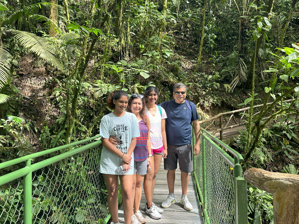 gallery-hanging-bridges-19